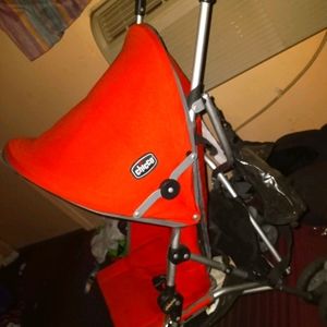 Chicco Infant/Toddler Red comfortable stroller
